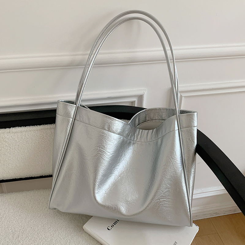 Luxury Bag Collection - Casual large capacity totes Commuting designer