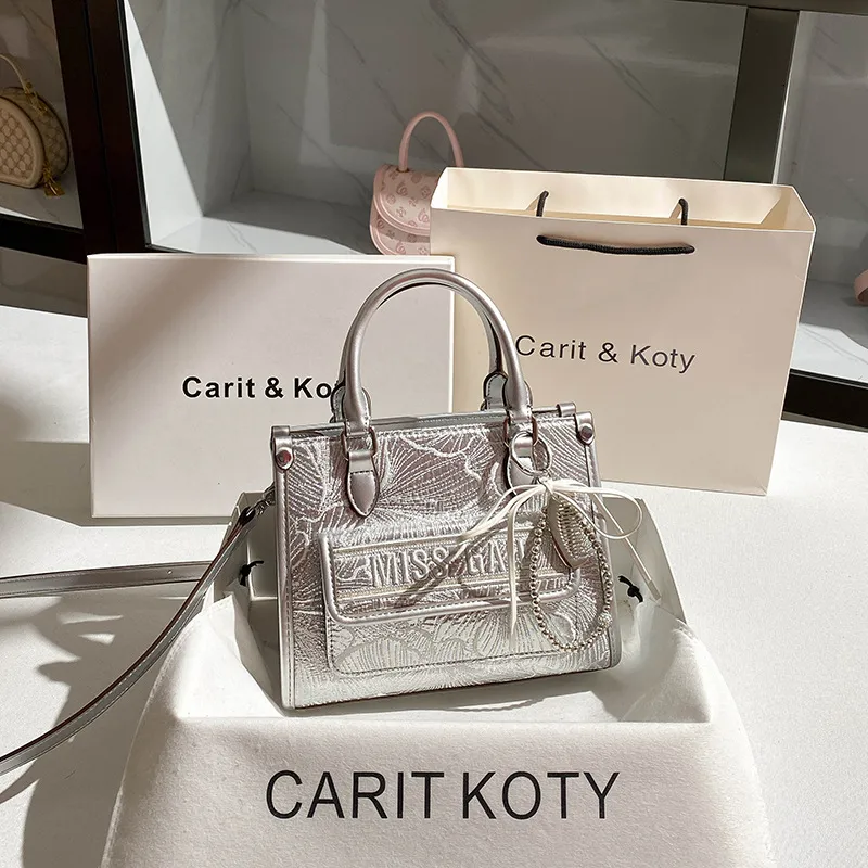 Luxury Handbag Designer Free S - Luxury Bags Direct のレビューと価格
