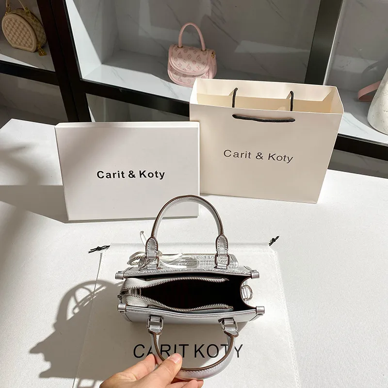 Luxury Handbag Designer Free S - Luxury Bags Direct のレビューと価格