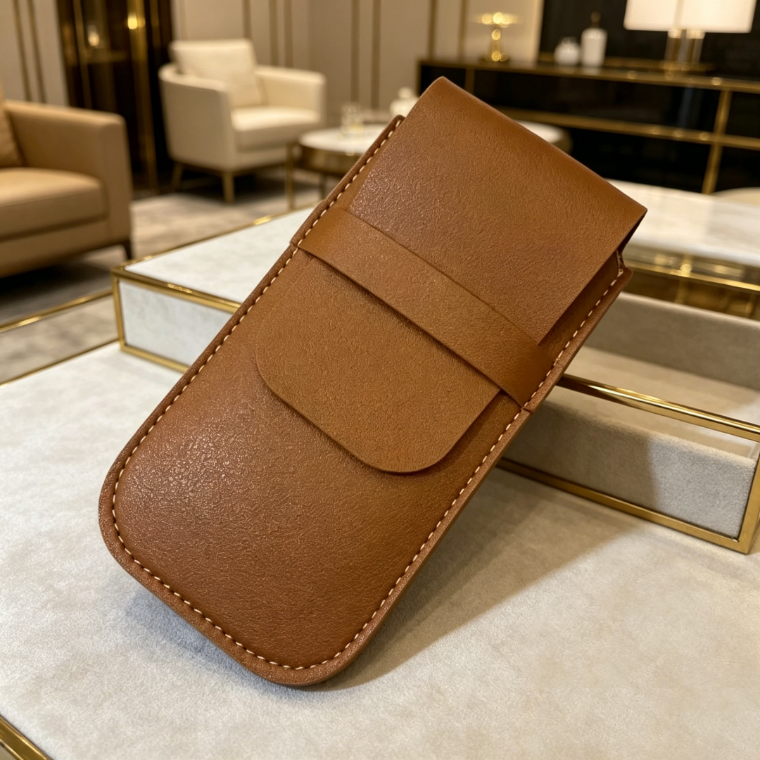 Leather Watch Pouch Single Slo - Luxury Bags News のレビューと価格