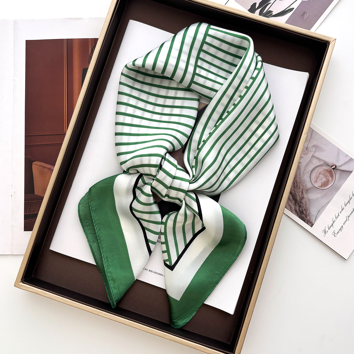 Luxury Print Scarf For Women E - Luxury Bags For Travel のレビューと価格