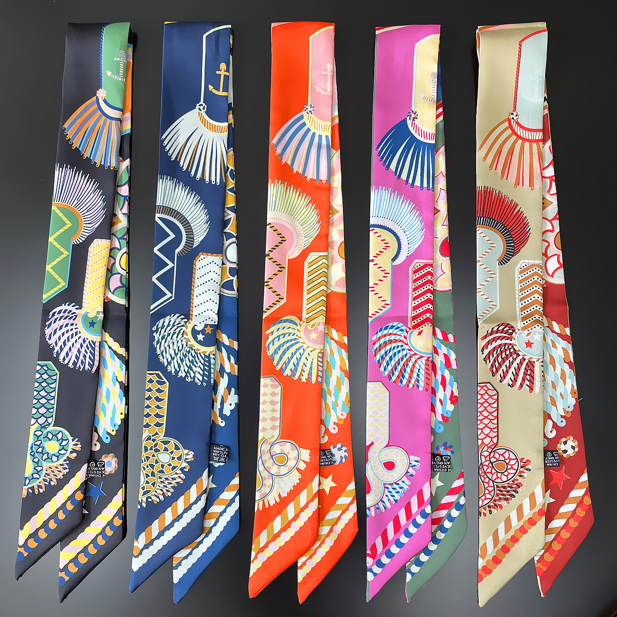 Brand Design Twill 100% Silk S - Luxury Bags Sales のレビューと価格