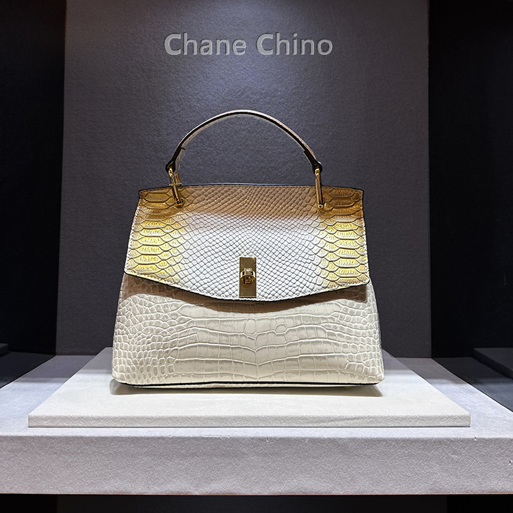 Luxury Designer Brand New High - Luxury Bags Sales のレビューと価格