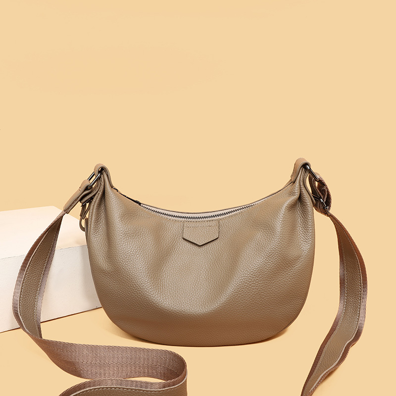 New Women Bags 100% Genuine Le - Half Moon Bag Suede のレビューと価格