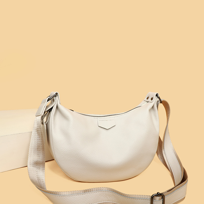 New Women Bags 100% Genuine Le - Half Moon Bag Suede のレビューと価格