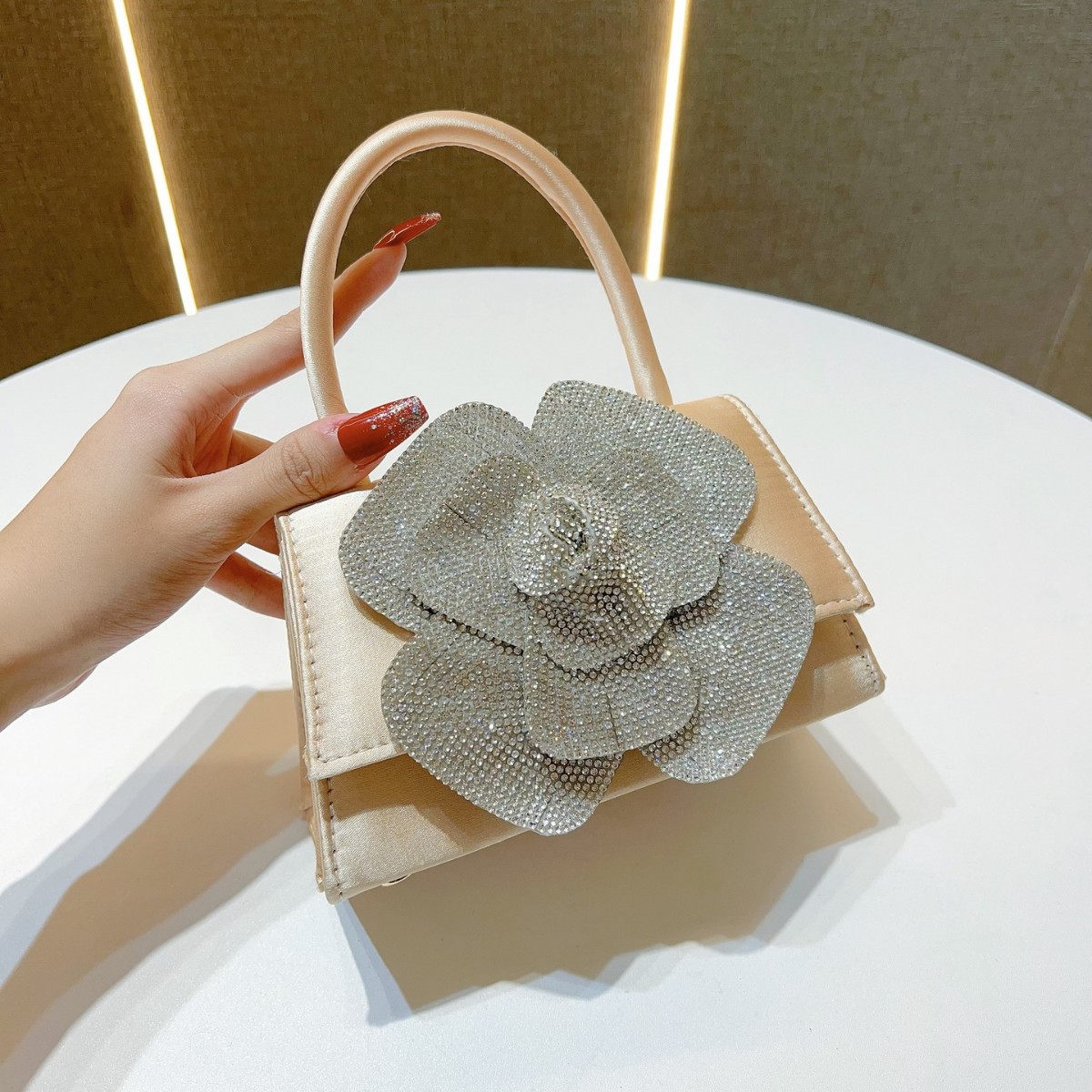 2025 New Luxury Rose Evening C - Luxury Bags News のレビューと価格