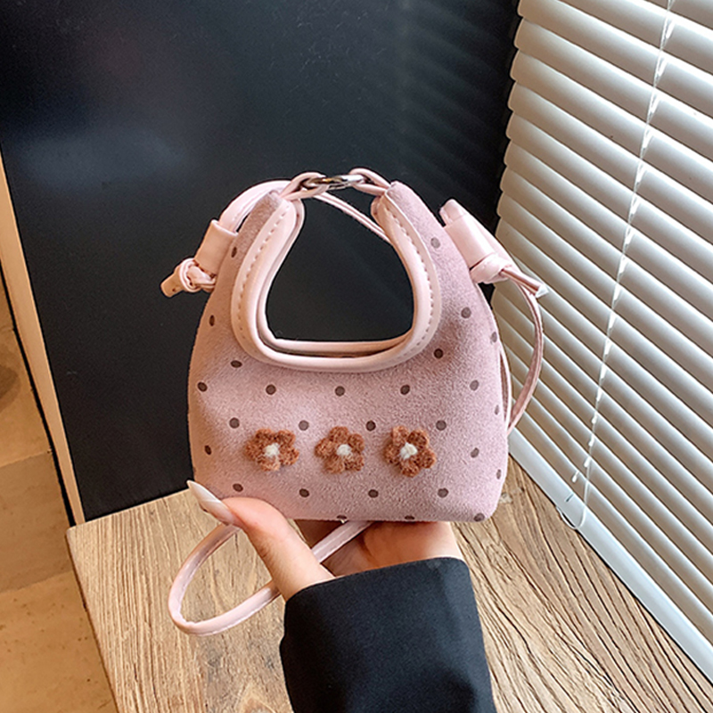 Autumn Winter Sweet Flower Min - Half Moon Bag Suede のレビューと価格