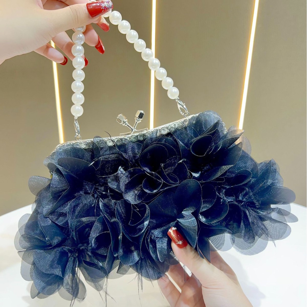 2025 New Luxury 3D Flower Tass - Luxury Bags News のレビューと価格