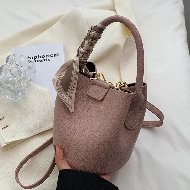 High Quality Bucket Bag Women  - Luxury Bags Sales のレビューと価格
