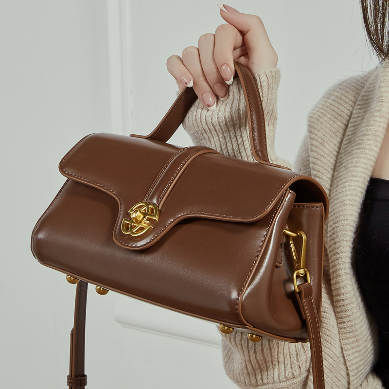 Luxury Designer Women‘s Bag 20 - Luxury Bags News のレビューと価格