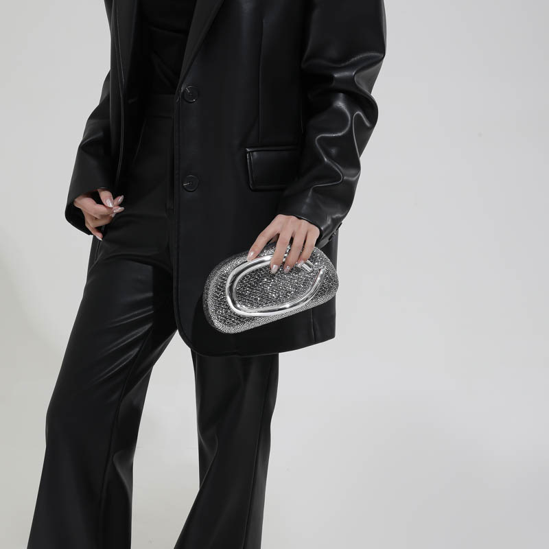 New 2026 Spring Women’s Metall - Luxury Bags News のレビューと価格