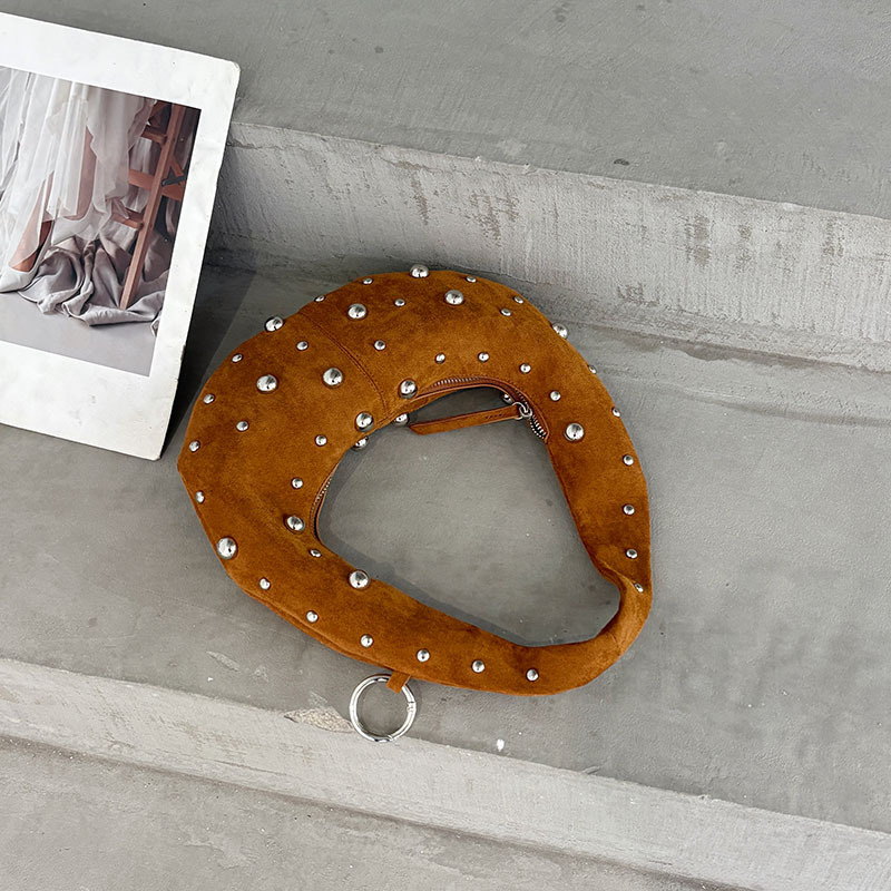 Vintage Rivet Faux Suede Halfm - Half Moon Bag Suede のレビューと価格